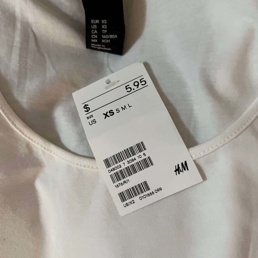 H&M White Tank Tops, NWT, 4 available. - Picture 3 of 4